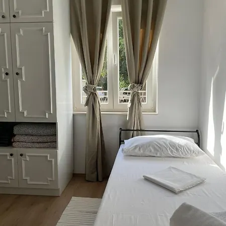 House Fila Holiday home Turanj